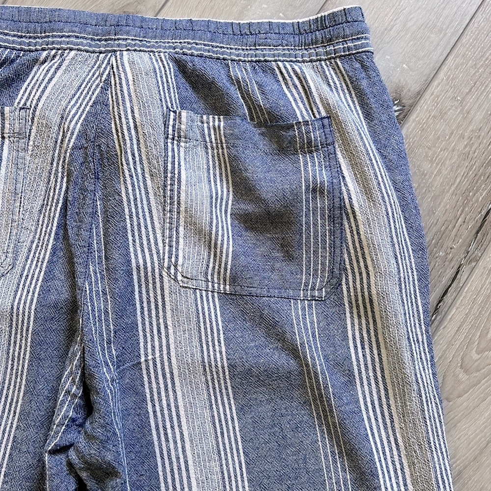 Old Navy Linen Blend Wide-Leg Pants - Picture 3 of 3